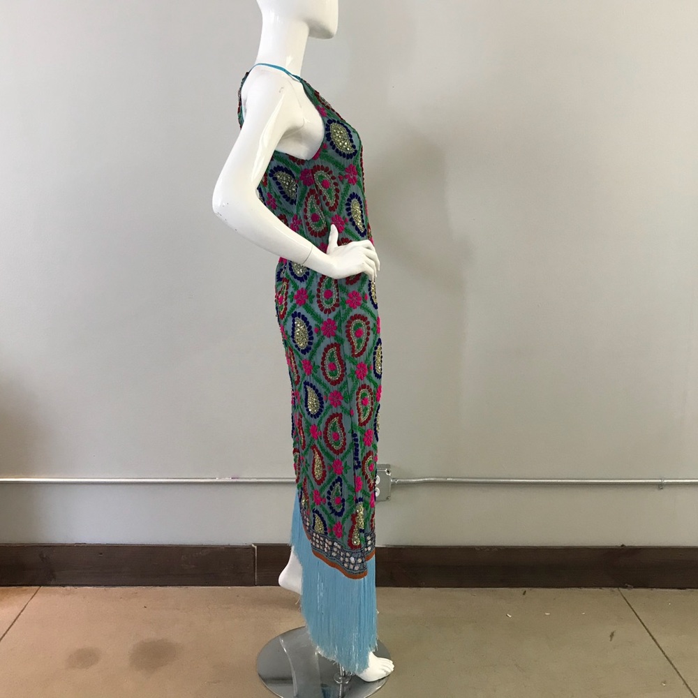 Dress - Picture 4 of 8